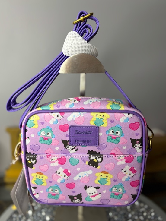 Sanrio Other - Loungefly Sanrio Hello Kitty and Friends Hearts Crossbody Bag NWT